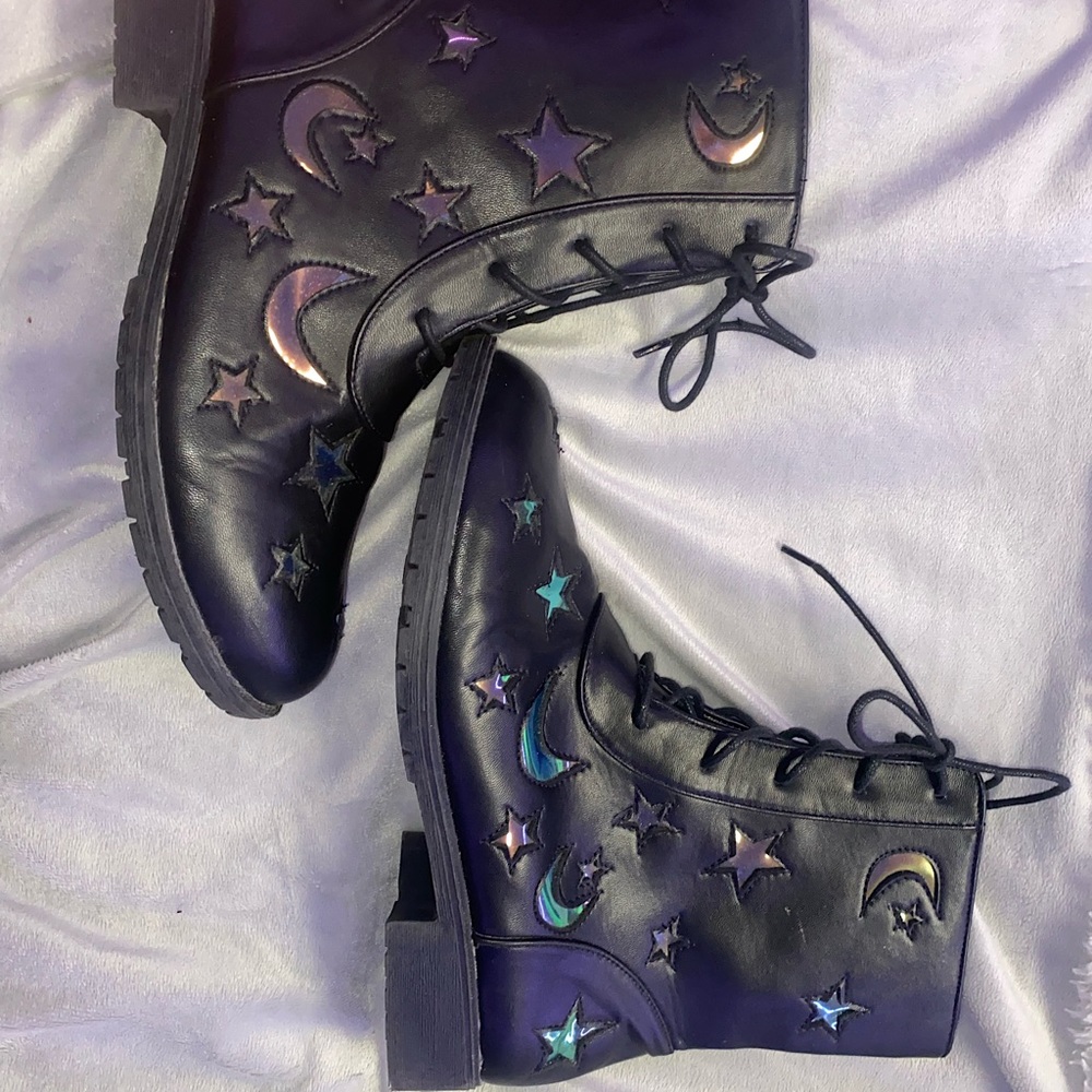 Holographic Moon And Stars Boots